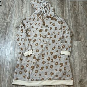 KooalaBurra by Ugg  leopard print gray fleece lounge hoodie size medium